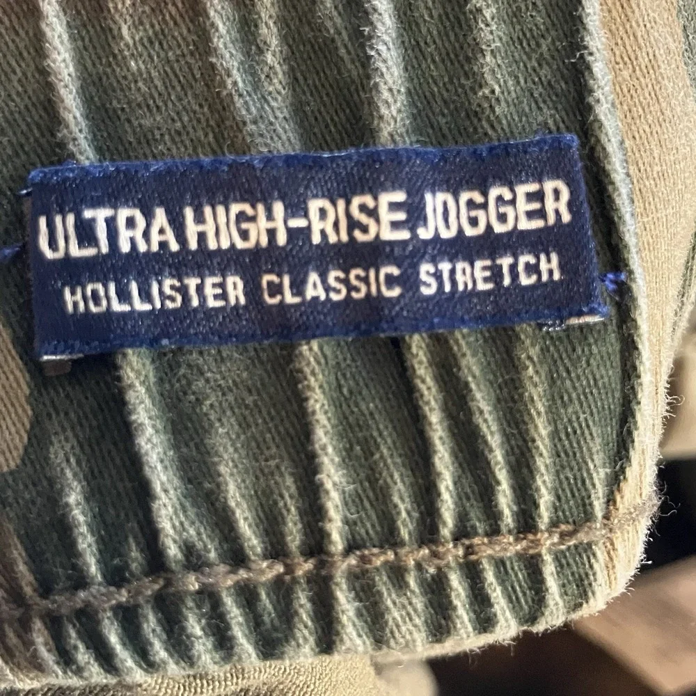 Hollister‎ Pants Womens Size M Green Camo Ultra High Rise Jogger Stretch